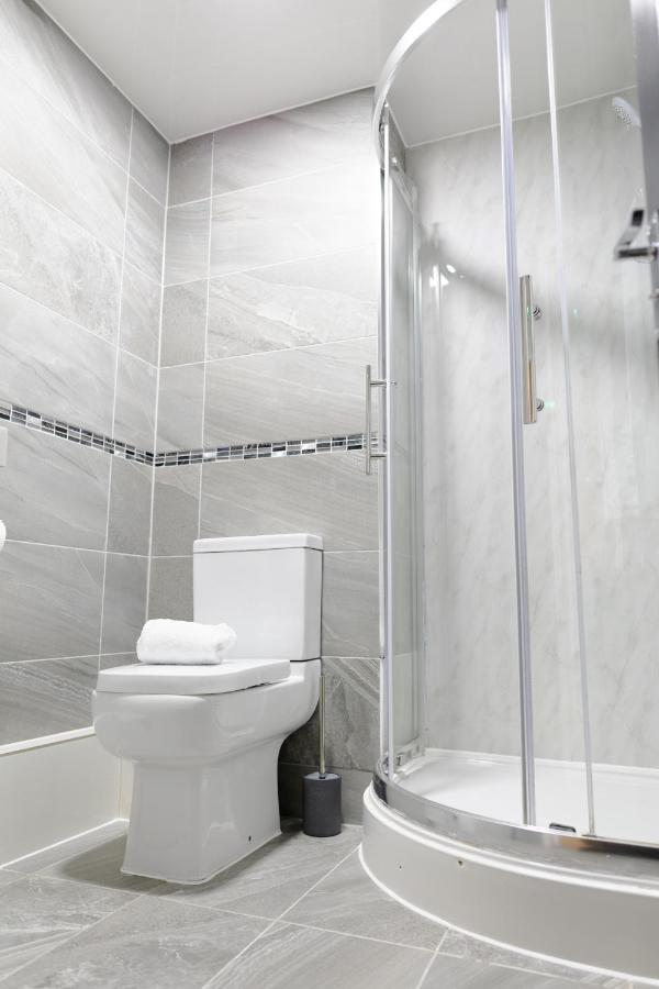 Chic Urban 2 Bedroom Apartments Cardiff Exterior photo