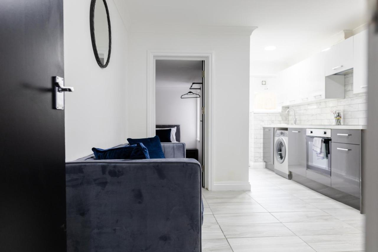 Chic Urban 2 Bedroom Apartments Cardiff Exterior photo