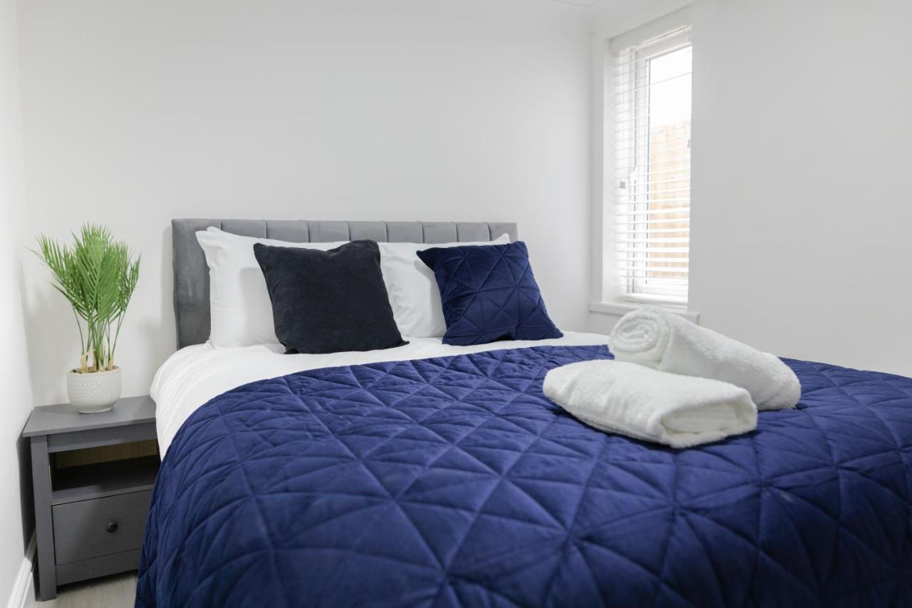 Chic Urban 2 Bedroom Apartments Cardiff Exterior photo