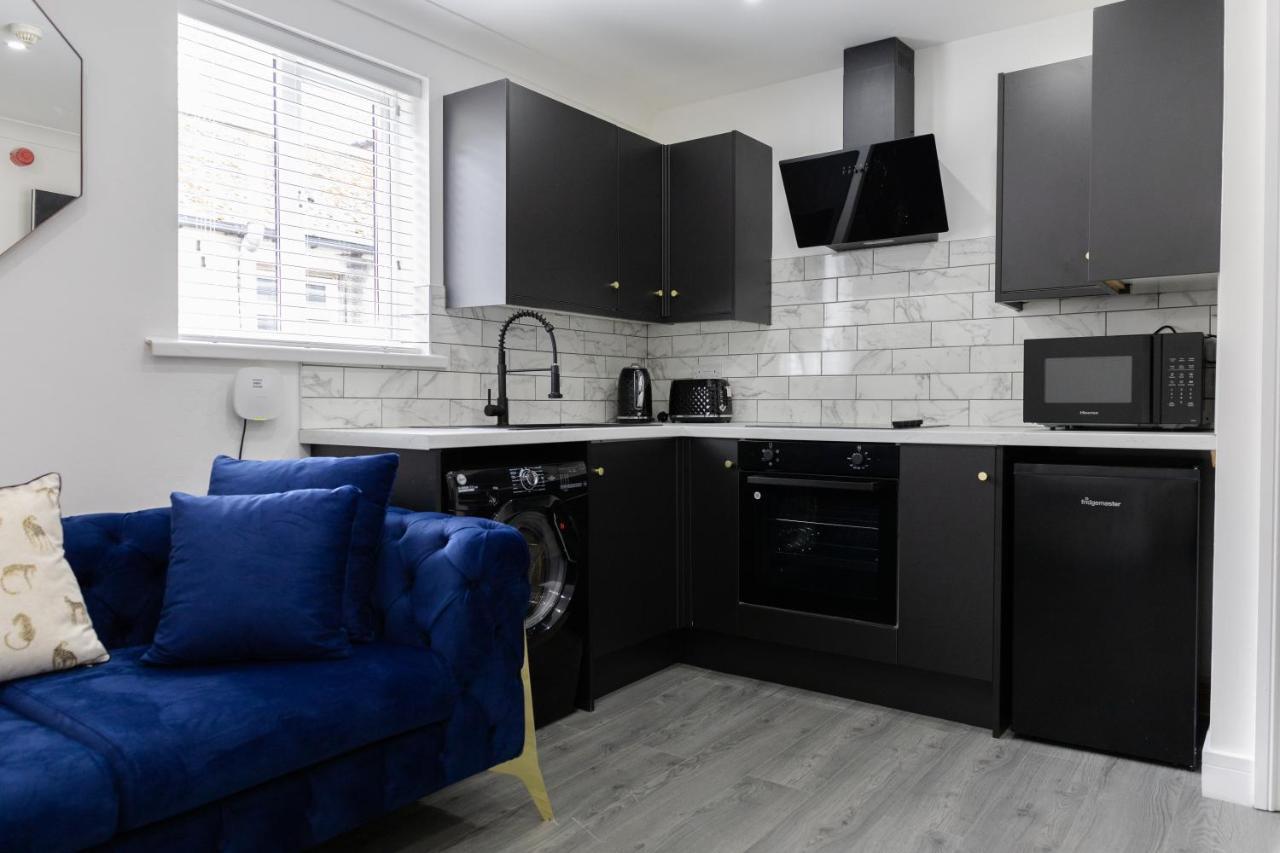 Chic Urban 2 Bedroom Apartments Cardiff Exterior photo
